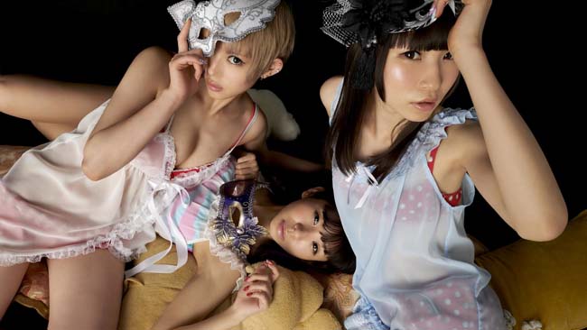 Dempagumi DempaModelsx100Cosplay 