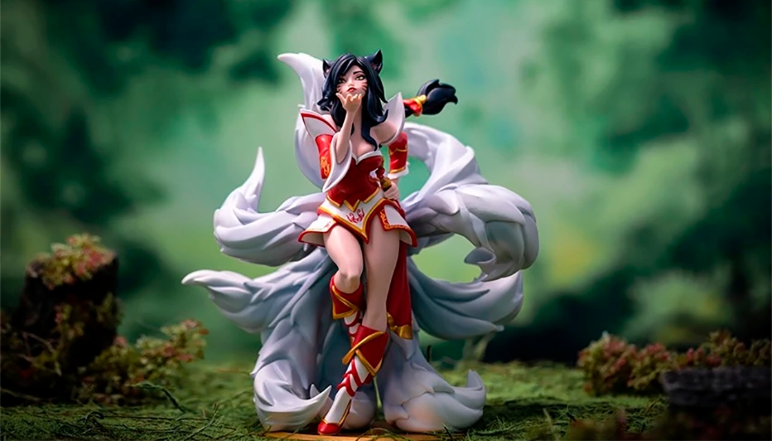 New Ahri Unlocked Statue